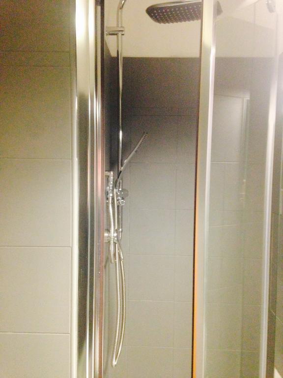 Cadorna Suites Milano Rum bild